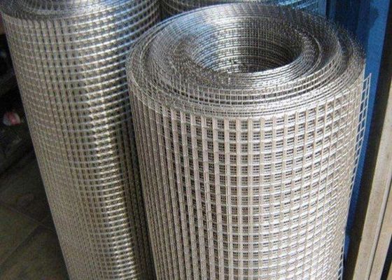 İnşaat Projeleri için Karbon Çelik BWG15 Galvanizli Kaynaklı Hasır Rulolar
