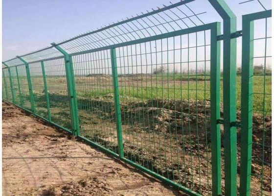 Güçlü Endüstriyel Çit Güvenlik ve Dayanıklılık İçin Paslanmaz Çelik Kaynatılmış Tel Ağı