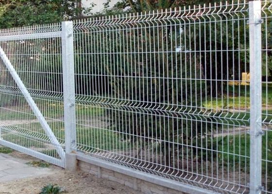 Özelleştirme Galvanizli Kaynaklı Hasır Levhalar Weldmesh Güvenlik Eskrim 5.2m
