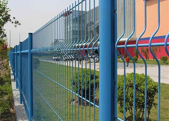 Güvenlik çitleri için paslanmaz karbon çelik PVC kaplı kaynak tel örgü