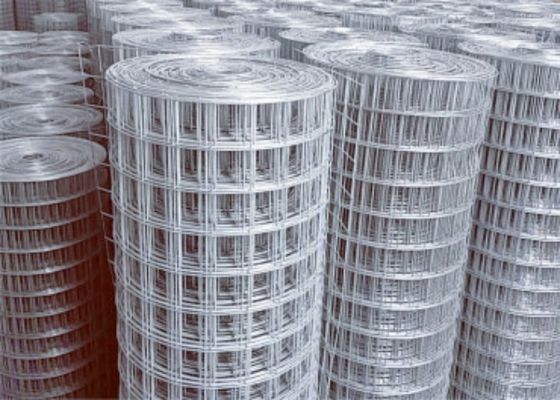 Pas Dayanıklı Galvanizli Yüzey Kaynatılmış Tel Çit Ruloları 1,5 mm çapı