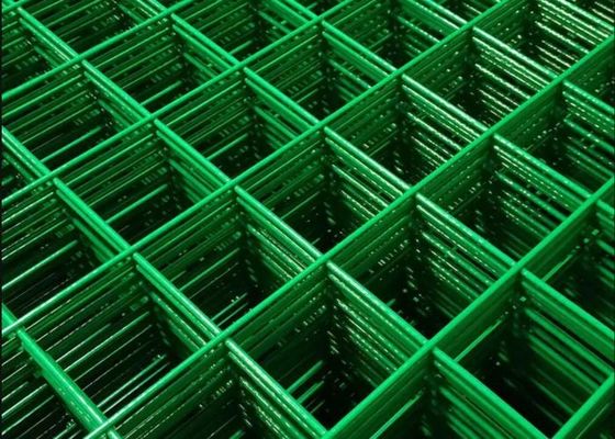 1.8m Yeşil Vinil Kaplı Kaynaklı Tel Çit Panelleri Weldmesh Sheets Dikdörtgen Delik