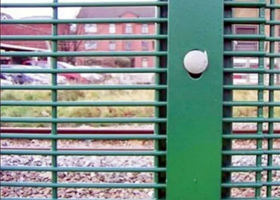 Yüksek Mukavemetli 358 Kaynaklı Hasır Paneller