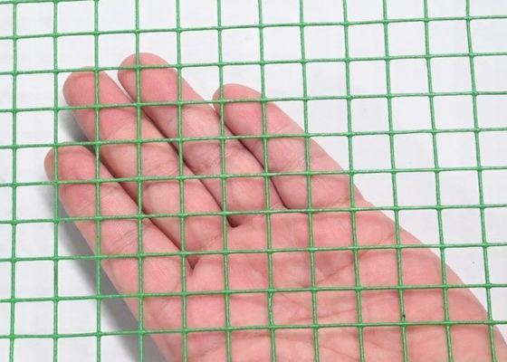 PVC kaplamalı kare delikli kaynaklı tel örgütü, 1/4 '' 3/8''ve 3/4' 'çaplı delik boyutları ile güvenlik kafesleri ve hayvan hücreleri için