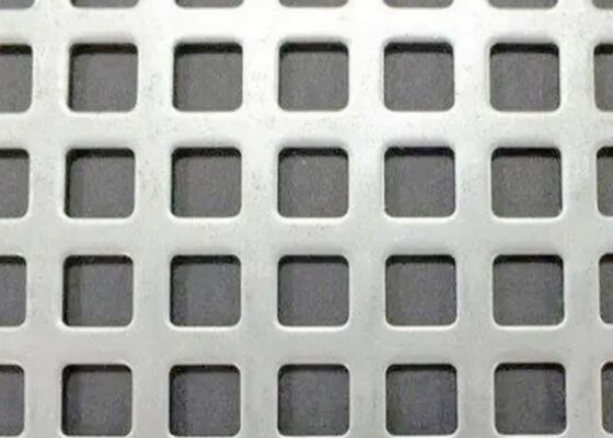 2 Metre İçinde Delikli Sac Özel Genişlik ve Uzunluk Otomotiv ve Elektrik Endüstrilerine Uygundur